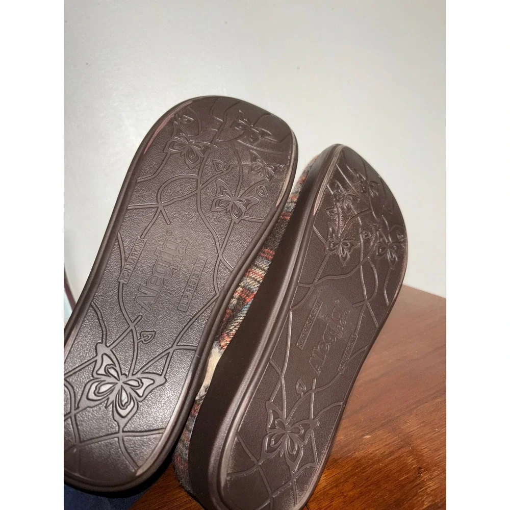 Alegria Slipper Shoes Womens 8 Brown Plaid Faux Fur Lined Slip Resistant Comfort - Picture 5 of 8